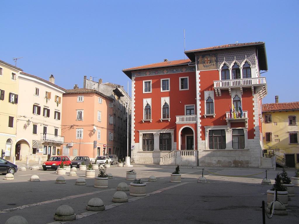 Bed And Breakfast Casa Rustica Vodnjan Bagian luar foto